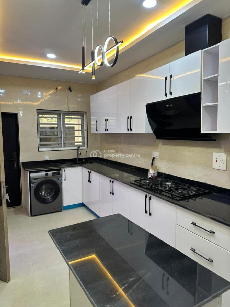 Executive 4 Bedroom Duplex, Gowon Estate, Egbeda, Alimosho, Lagos, Detached Duplex for Sale