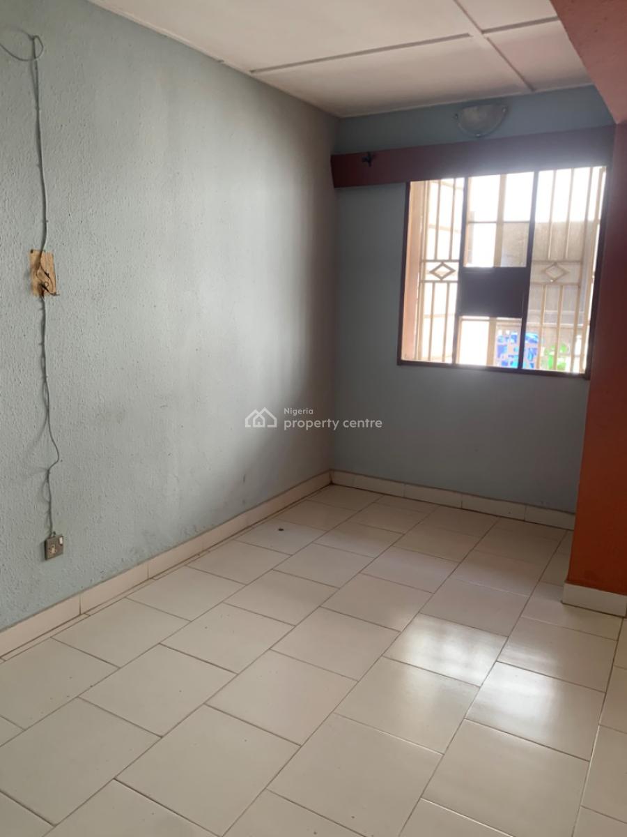 Spacious 3 Bedroom Flat Upstairs Back, Ago Palace/ Okota/lagos, Ago Palace, Isolo, Lagos, Flat / Apartment for Rent