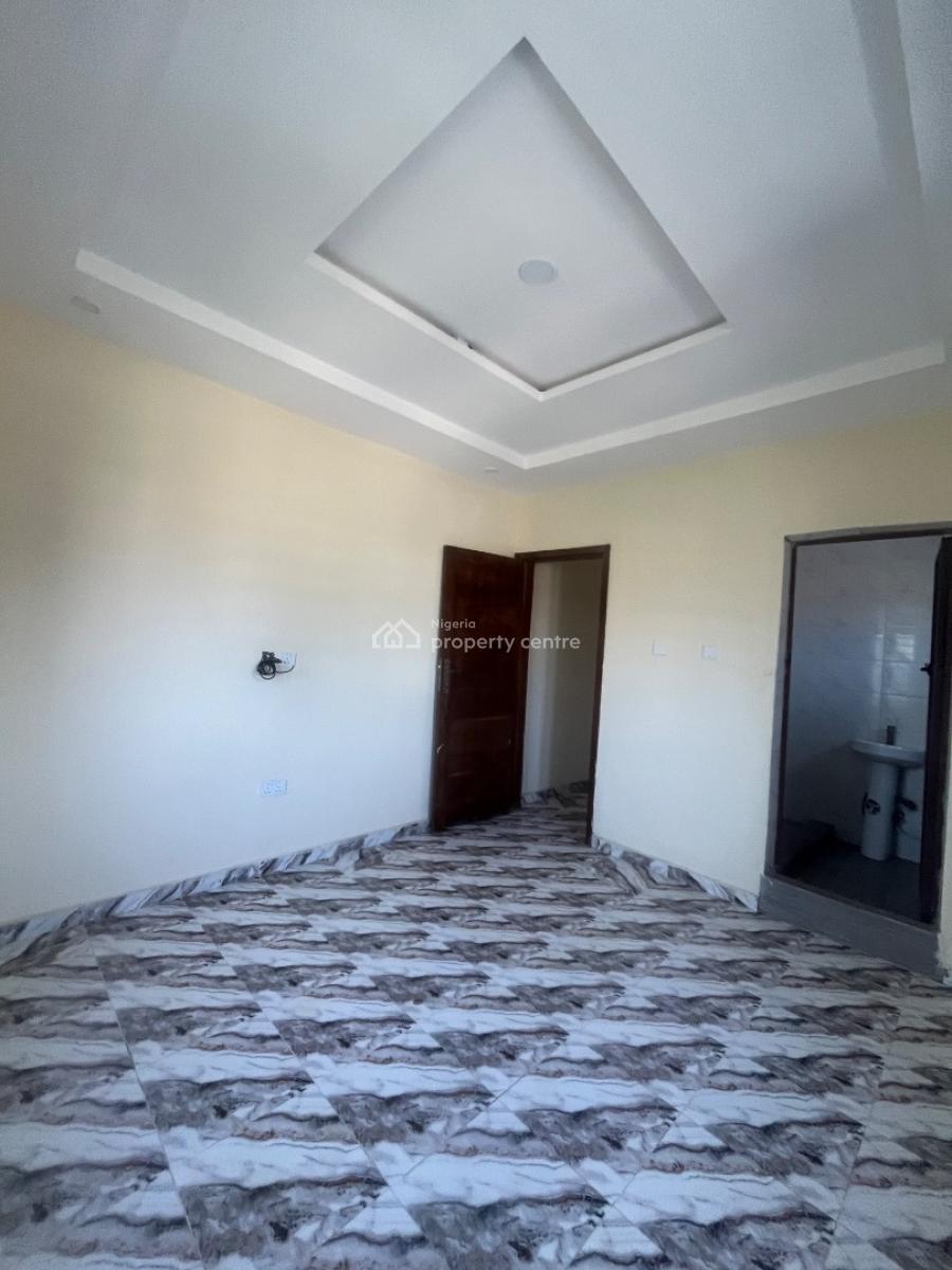 2 Bedroom Flat, Coastal Road Wale Alimi Estate, Ajah, Lagos, Flat / Apartment for Rent