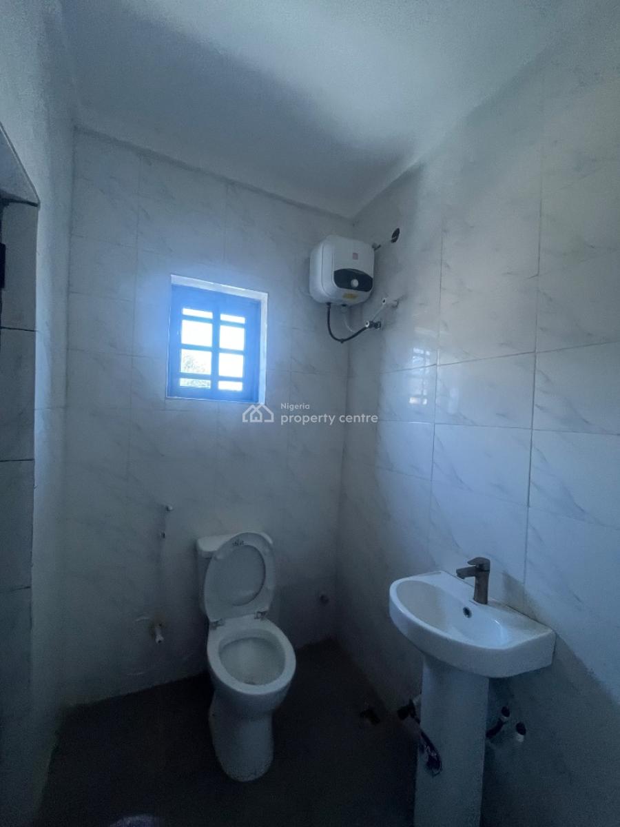 2 Bedroom Flat, Coastal Road Wale Alimi Estate, Ajah, Lagos, Flat / Apartment for Rent