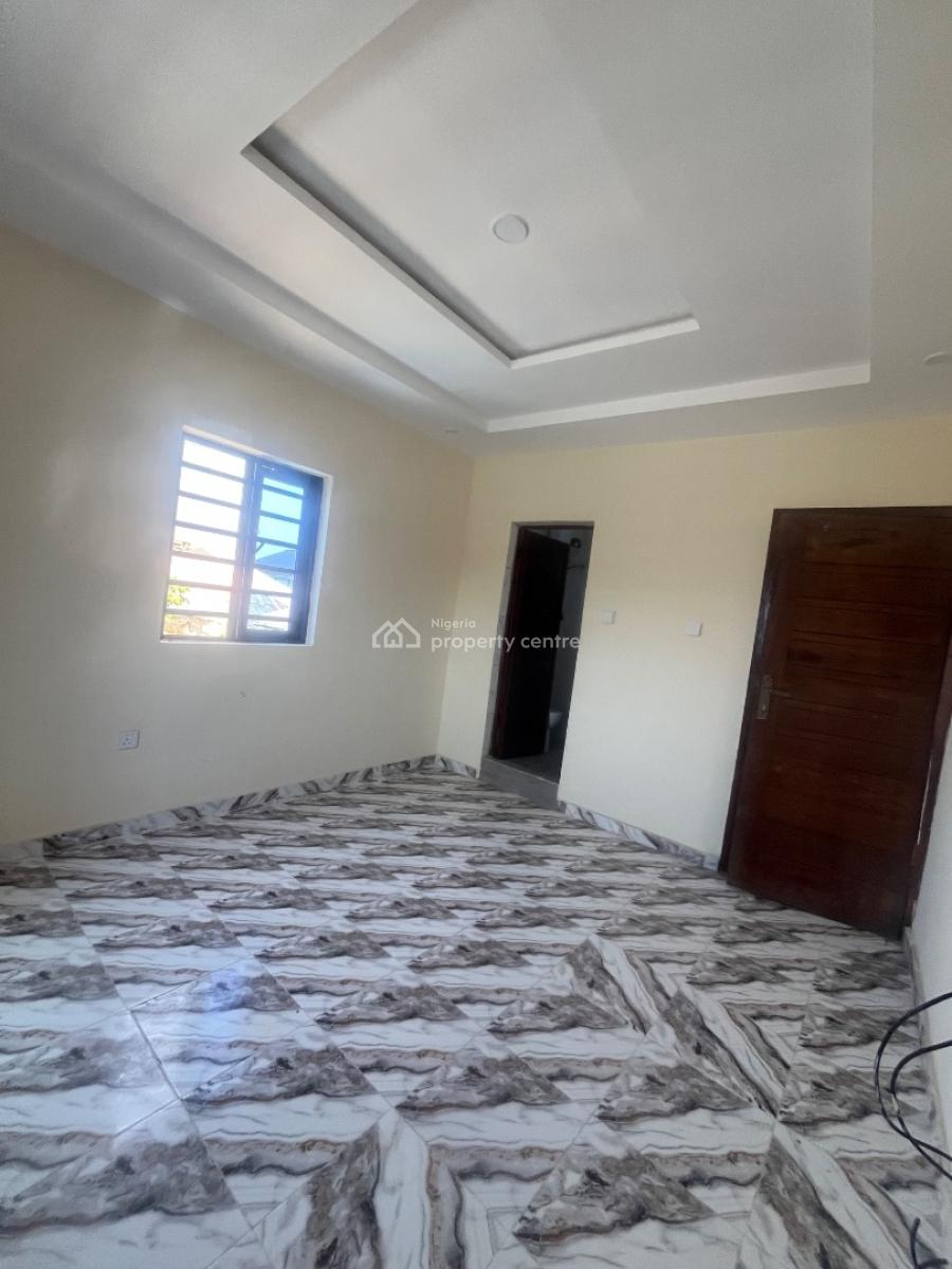 2 Bedroom Flat, Coastal Road Wale Alimi Estate, Ajah, Lagos, Flat / Apartment for Rent