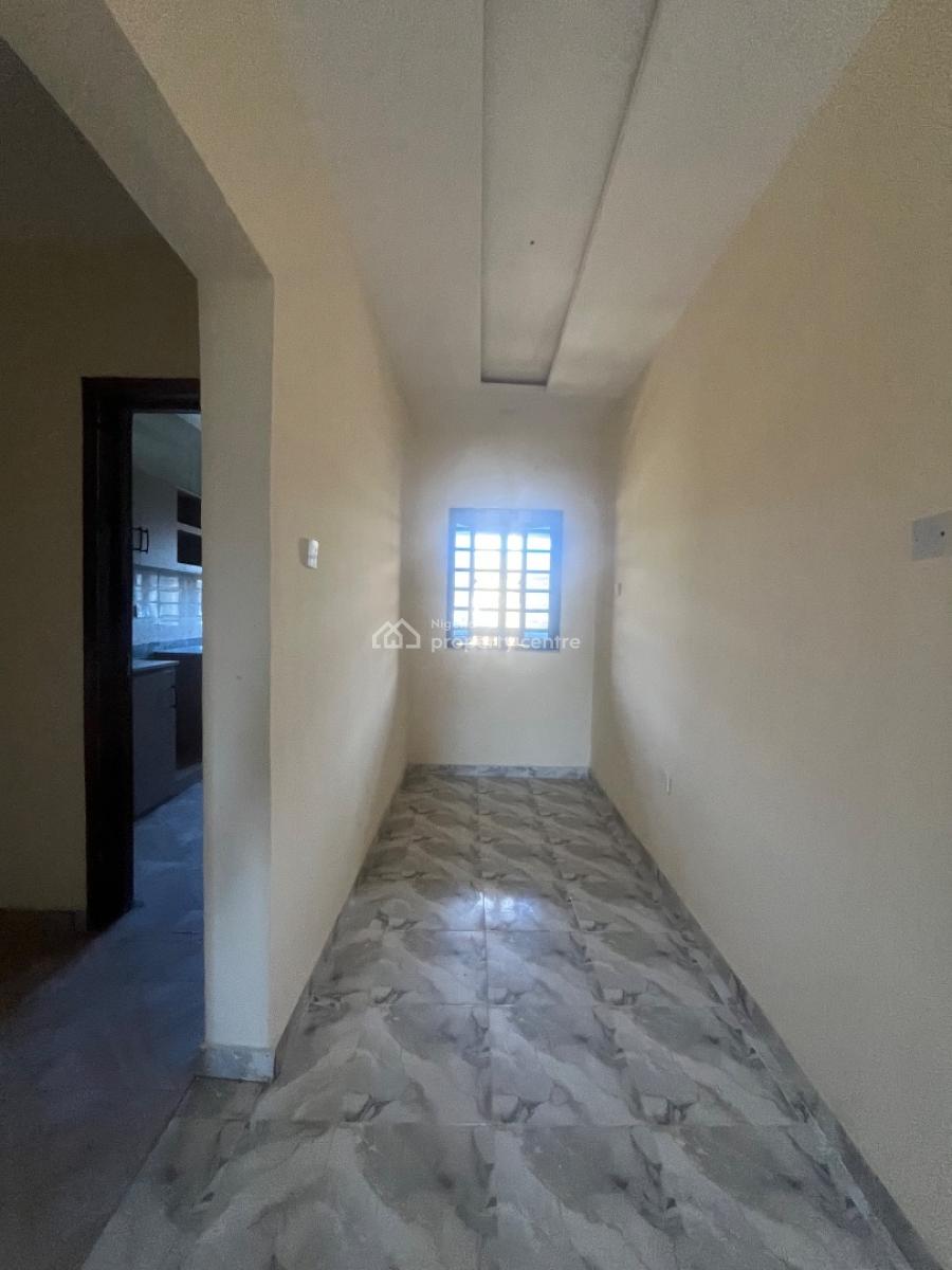 2 Bedroom Flat, Coastal Road Wale Alimi Estate, Ajah, Lagos, Flat / Apartment for Rent