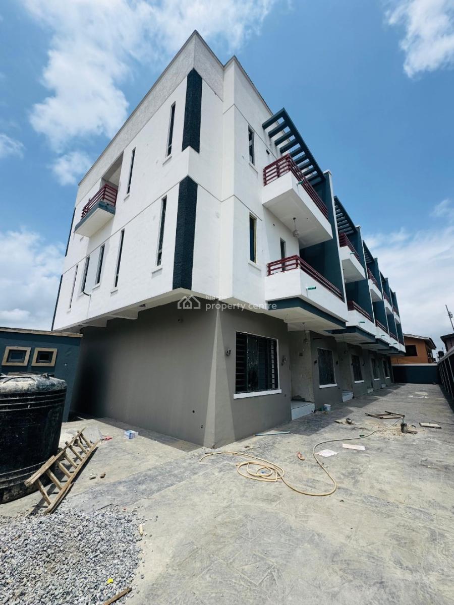 Exquisitely Built 4-bedroom Duplex + Bq in Magodo Olowora, Exquisitely Built 4-bedroom Duplex + Bq in a Gated Community in Magodo, Olowora, Magodo, Lagos, Terraced Duplex for Sale