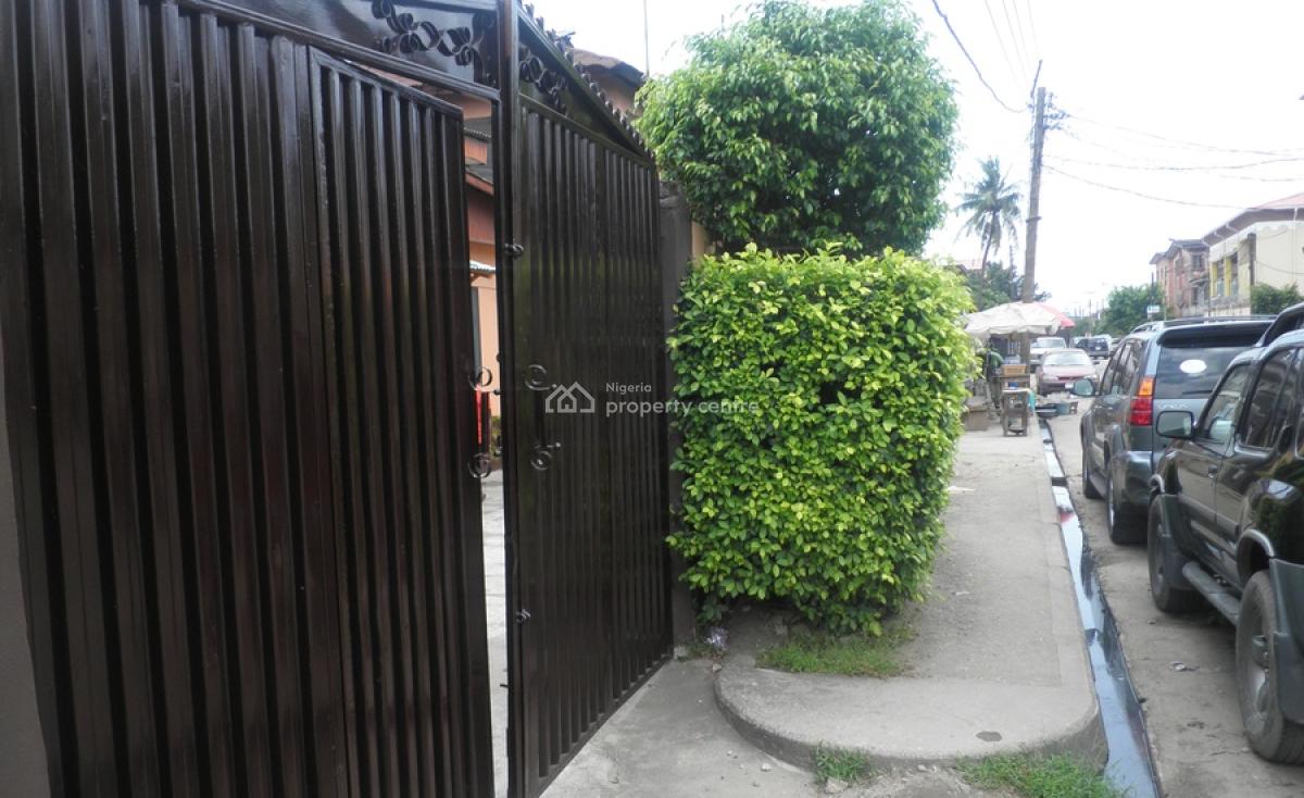 Self-contained/ Mini Flat, Moore Road Off Herbert Macaulay Road / University (unilag) Road, Yaba, Lagos, Self Contain (single Rooms) for Rent
