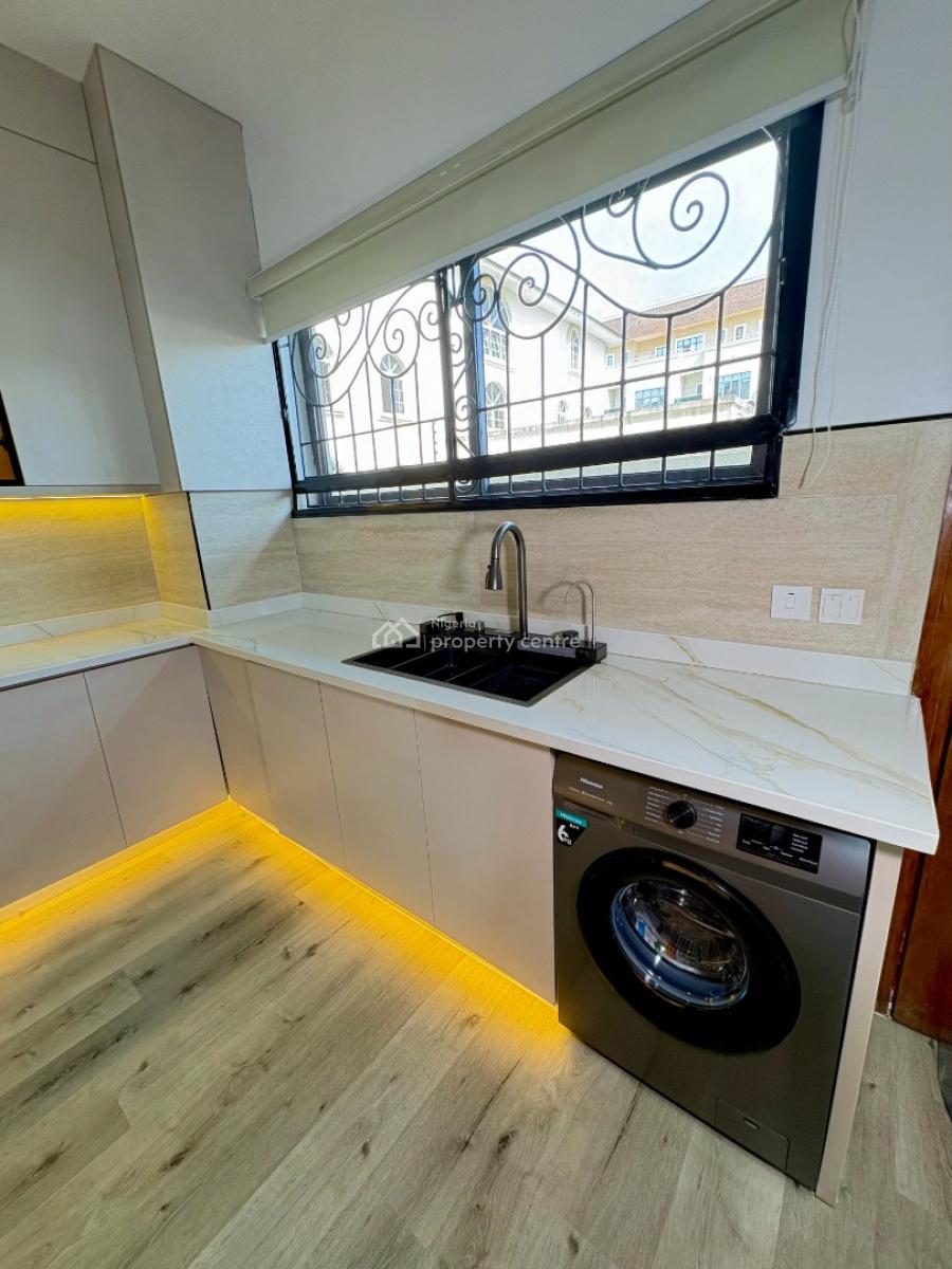 5 Bedroom Fully Furnished Home, Lekki Phase 1, Lekki, Lagos, Detached Duplex for Rent