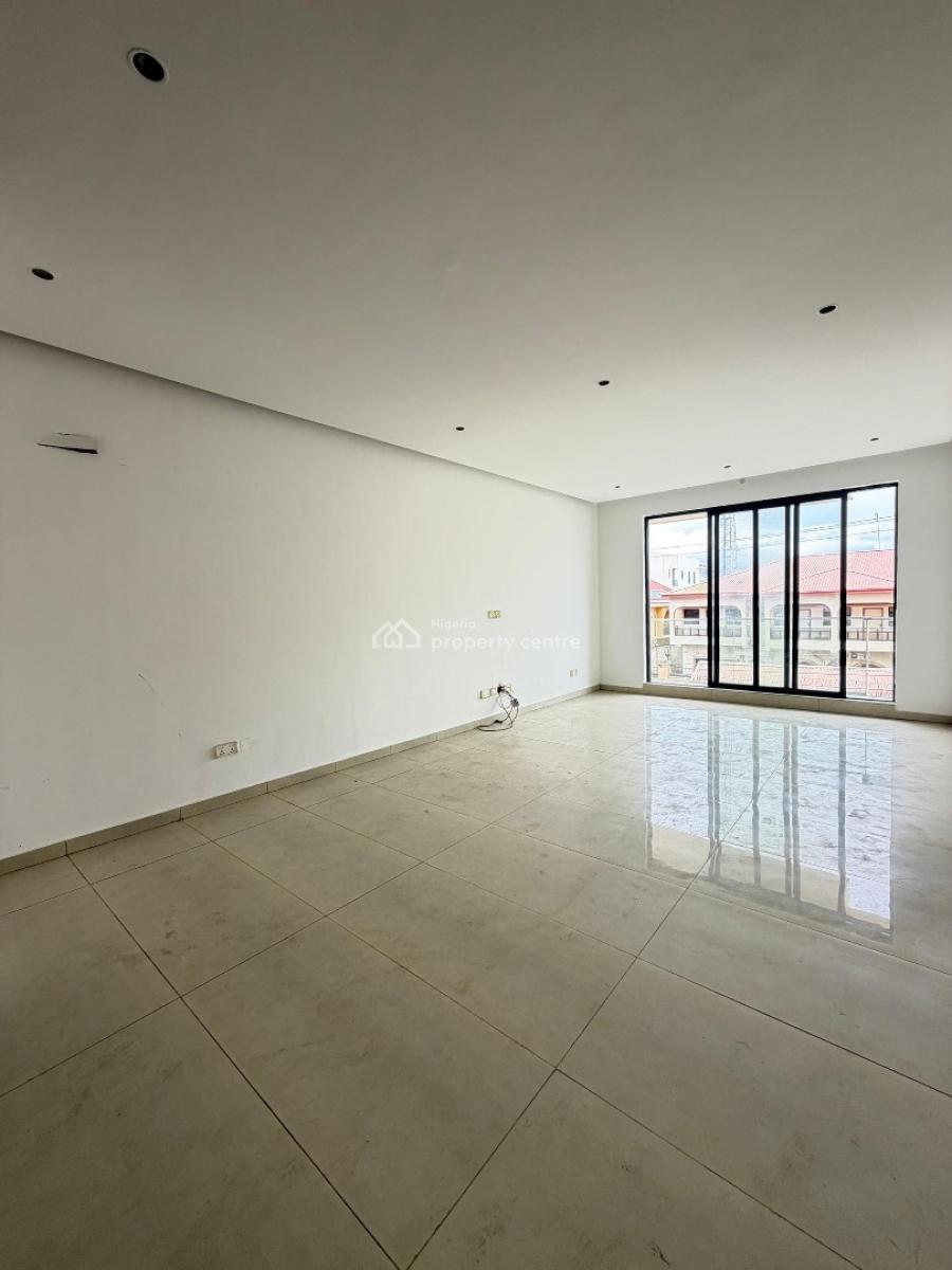 Contemporary 3bedroom Apartment with Bq, Lekki Phase 1, Lekki, Lagos, Flat / Apartment for Sale