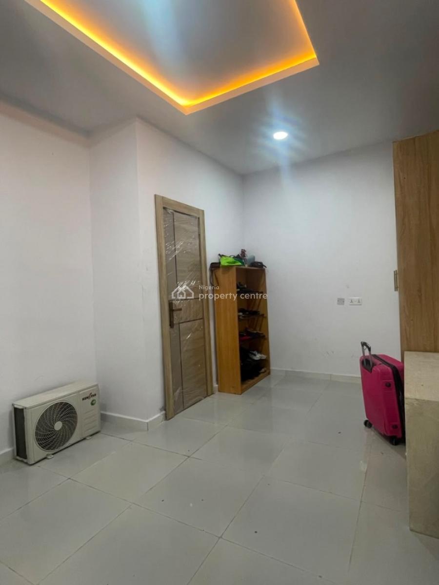 Exquisite 2 Bedroom Apartment, Ologolo, Lekki, Lagos, Flat / Apartment for Rent