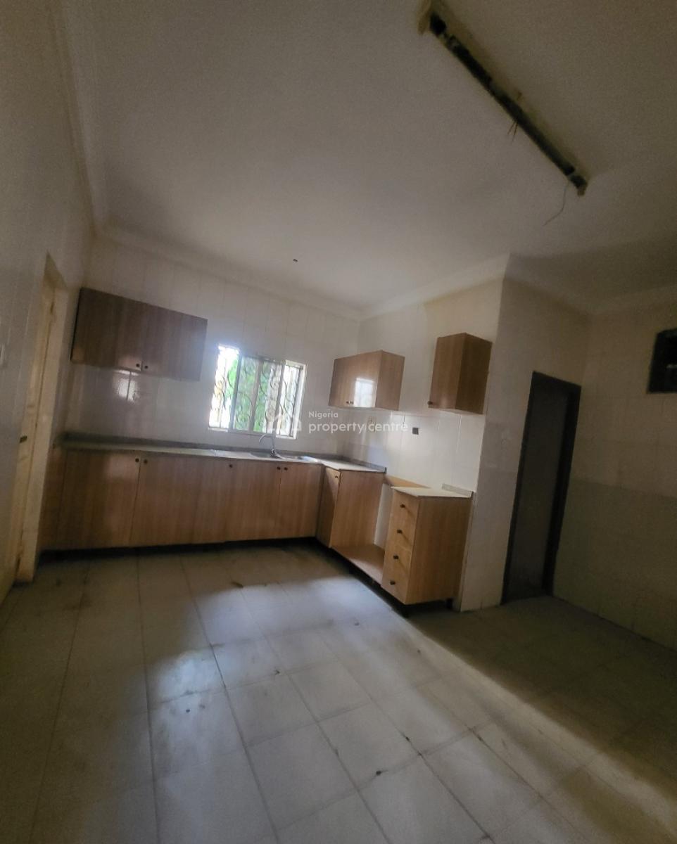 Luxurious Massive 4bedroom Terrace Duplex with Bq, By National Assembly Quarters, Gudu, Abuja, Terraced Duplex for Rent