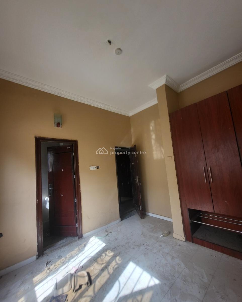 Luxurious Massive 4bedroom Terrace Duplex with Bq, By National Assembly Quarters, Gudu, Abuja, Terraced Duplex for Rent