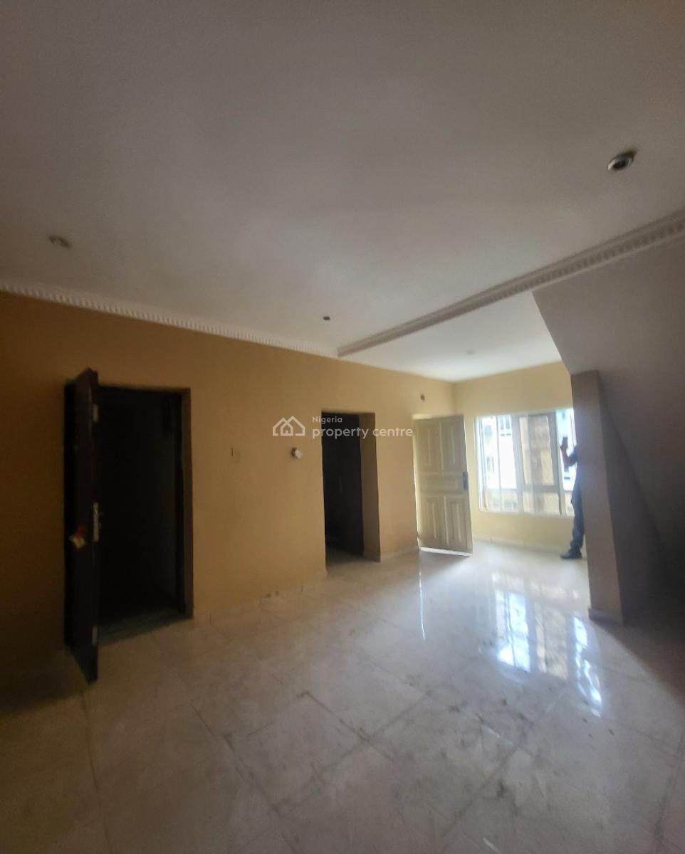 Luxurious Massive 4bedroom Terrace Duplex with Bq, By National Assembly Quarters, Gudu, Abuja, Terraced Duplex for Rent