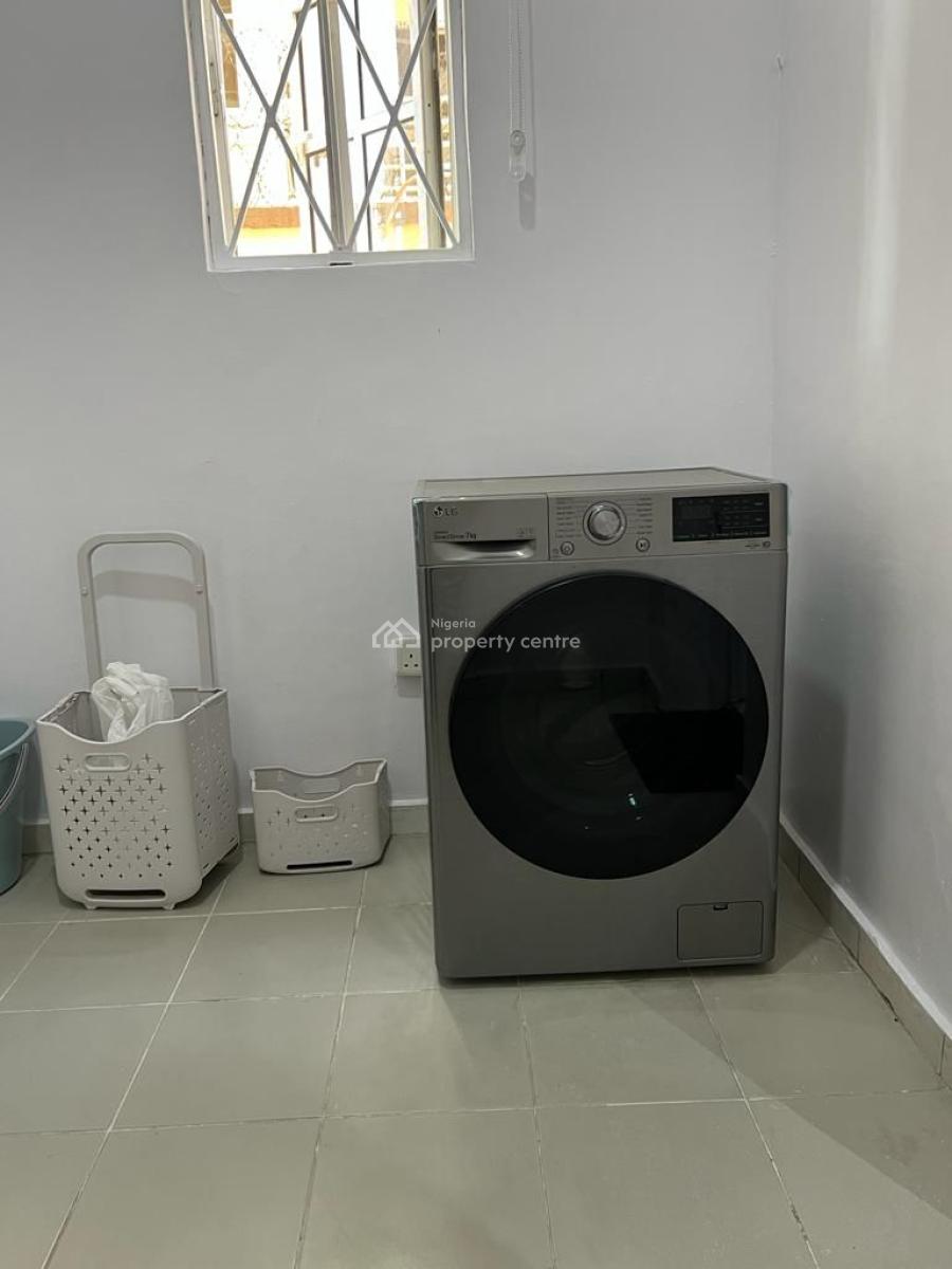 Large 3 Bedroom Flat with a Bq, Oniru, Victoria Island (vi), Lagos, Flat / Apartment for Rent