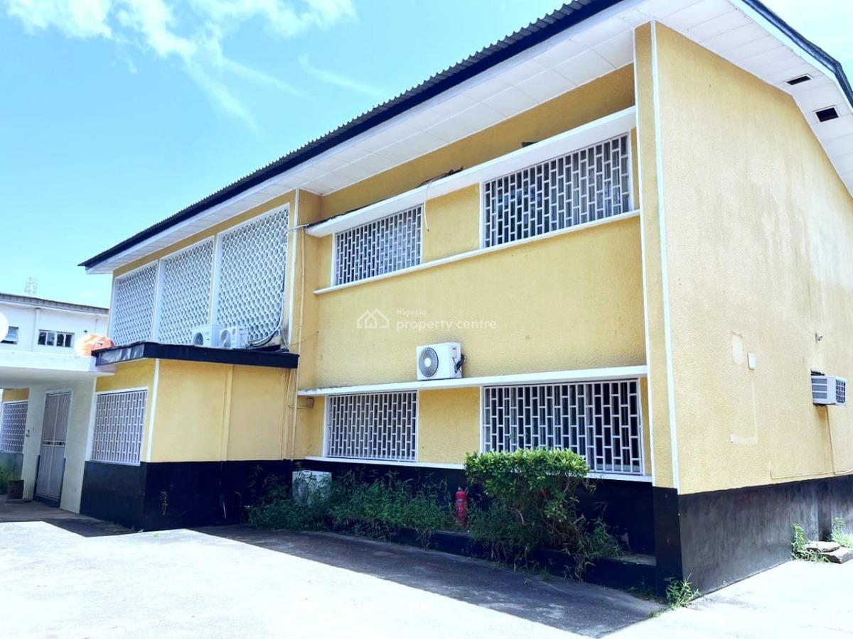 a Massive Standard Commercial Property, Victoria Island (vi), Lagos, Office Space for Sale