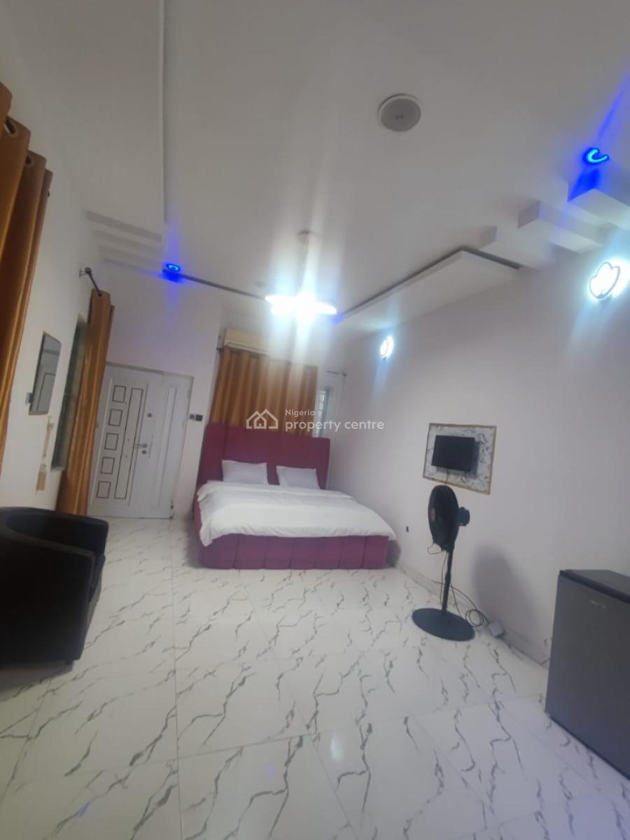 Spacious Palor Studio Apartment, Spring Gardens Estate Orchid Road, Lekki, Lagos, Self Contain (single Rooms) for Rent