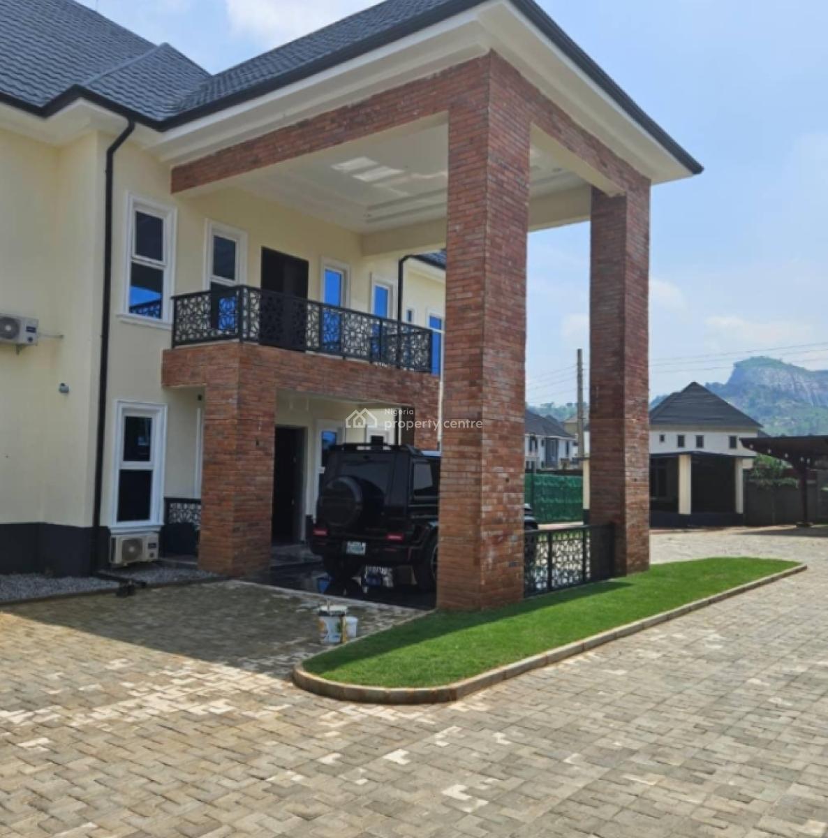 for a Lucky Buyer Ambassadorial 5 Bedrooms Fully Detached Duplex 170m, Galadimawa, Abuja, Detached Duplex for Sale