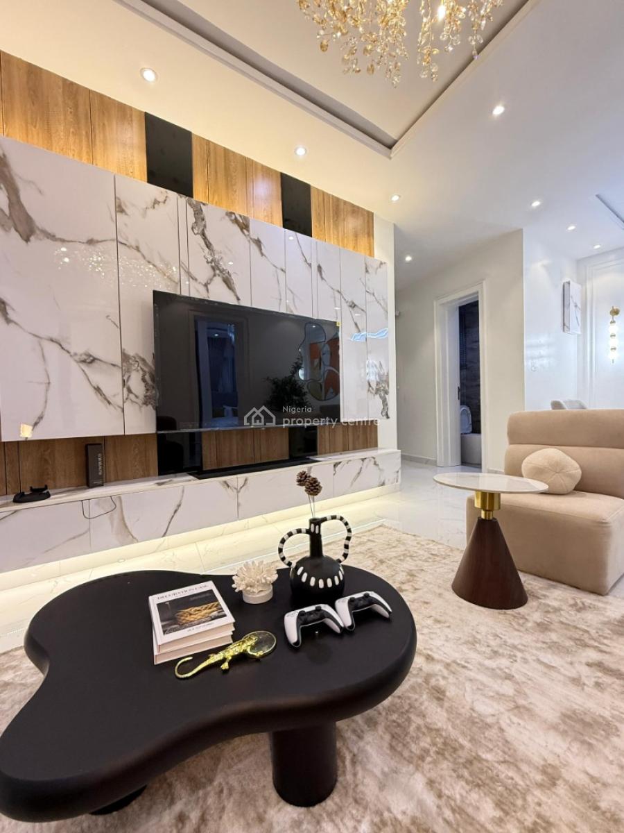 Cozy 2 Bedroom Apartment, Lekki Phase 1, Lekki, Lagos, Flat / Apartment Short Let