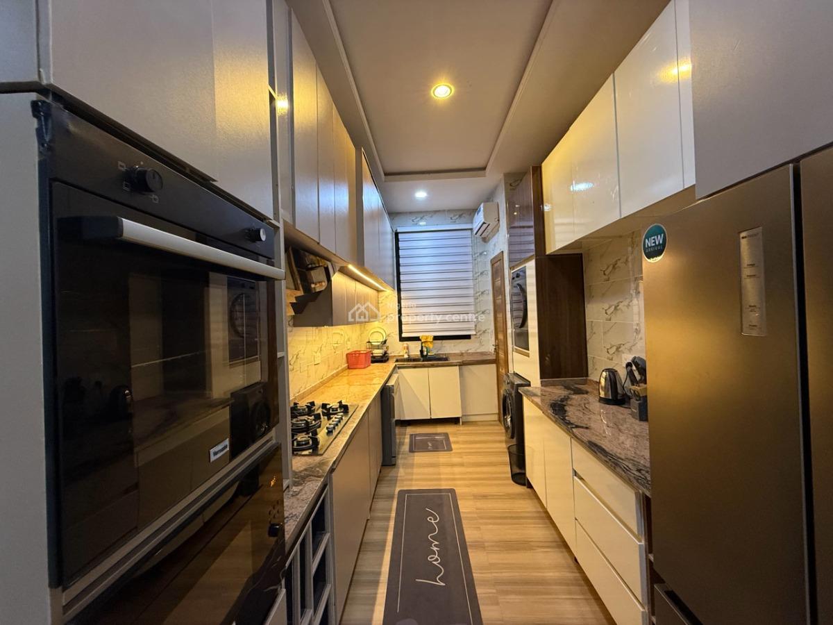 Luxury 2 Bedroom Apartment, Lekki Phase 1, Lekki, Lagos, Flat / Apartment Short Let