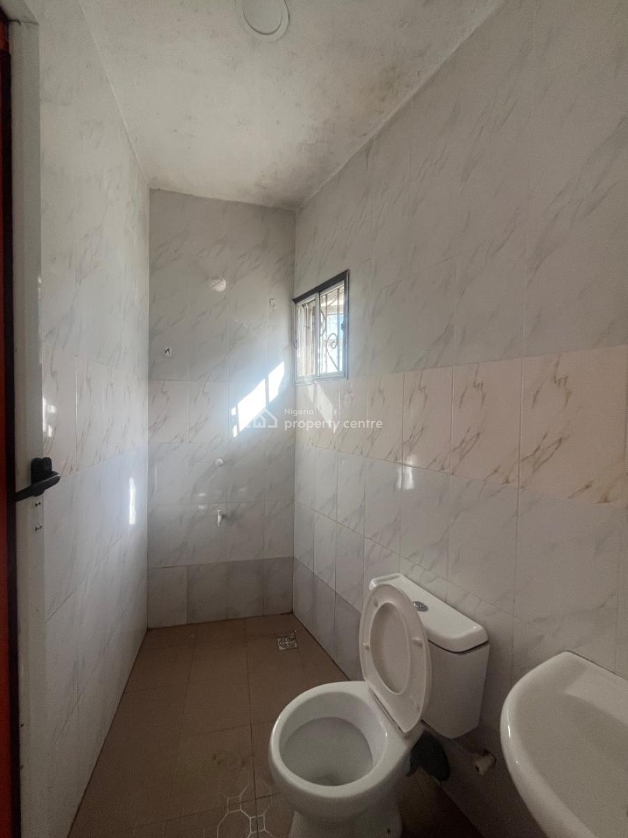 Selfcontain, New Town Estate, Ogombo, Ajah, Lagos, Self Contain (single Rooms) for Rent