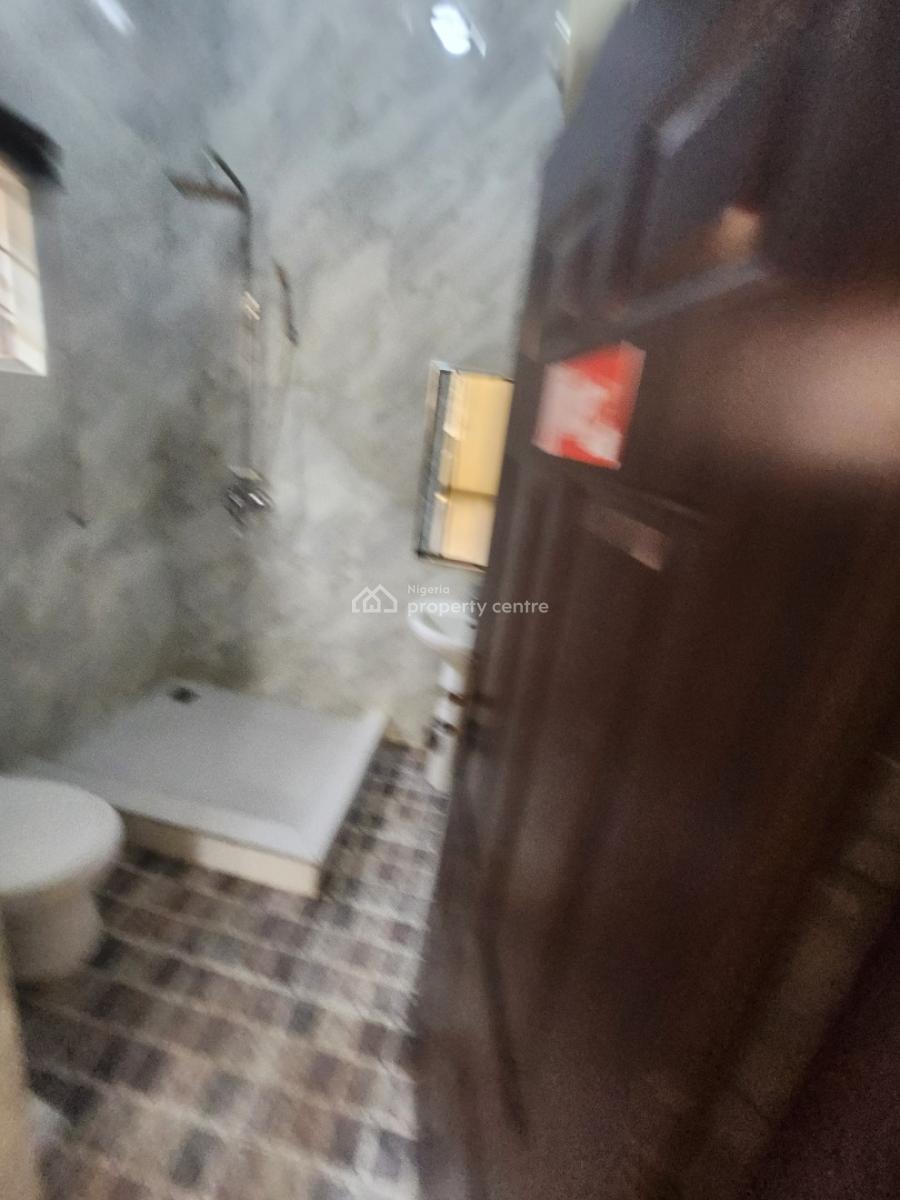Nice Spacious 2 Bedroom Flat, Ground Floor, Wuye Main(tarred Rd), Wuye, Abuja, Flat / Apartment for Rent