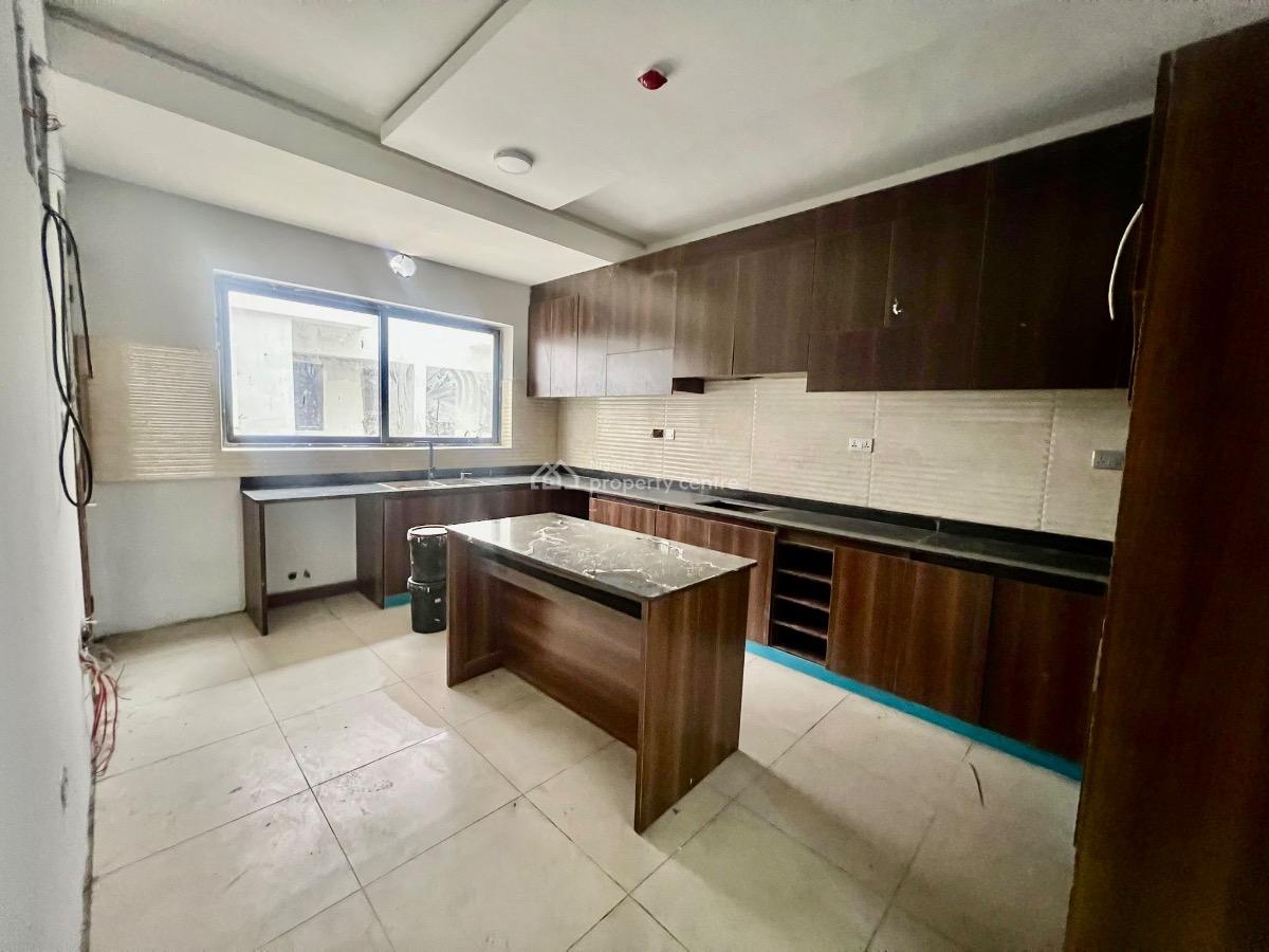4 Bedroom Terraced Duplex, Mini Estate By Admiralty Way, Lekki Phase 1, Lekki, Lagos, Terraced Duplex for Rent