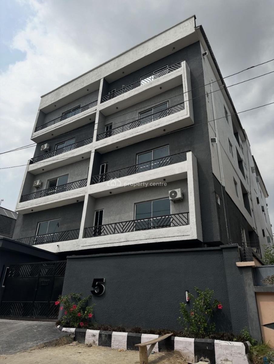 Luxury  2 Bedroom Flat with Pool Lift, Ilasan, Lekki, Lagos, Flat / Apartment for Rent