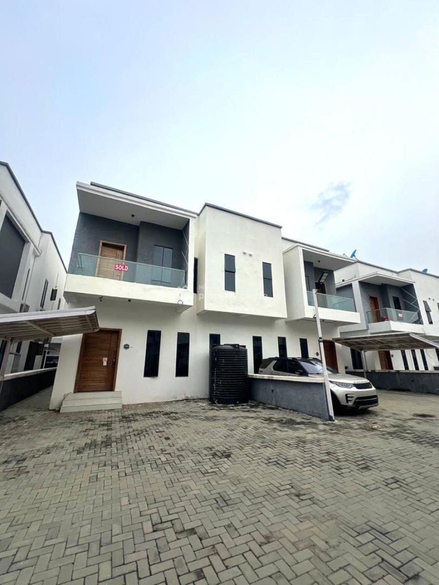 Contemporary 4-bedroom Semi-detached House with Bq, Contemporary 4-bedroom Semi-detached House with Bq, Vgc, Lekki, Lagos, Semi-detached Duplex for Sale