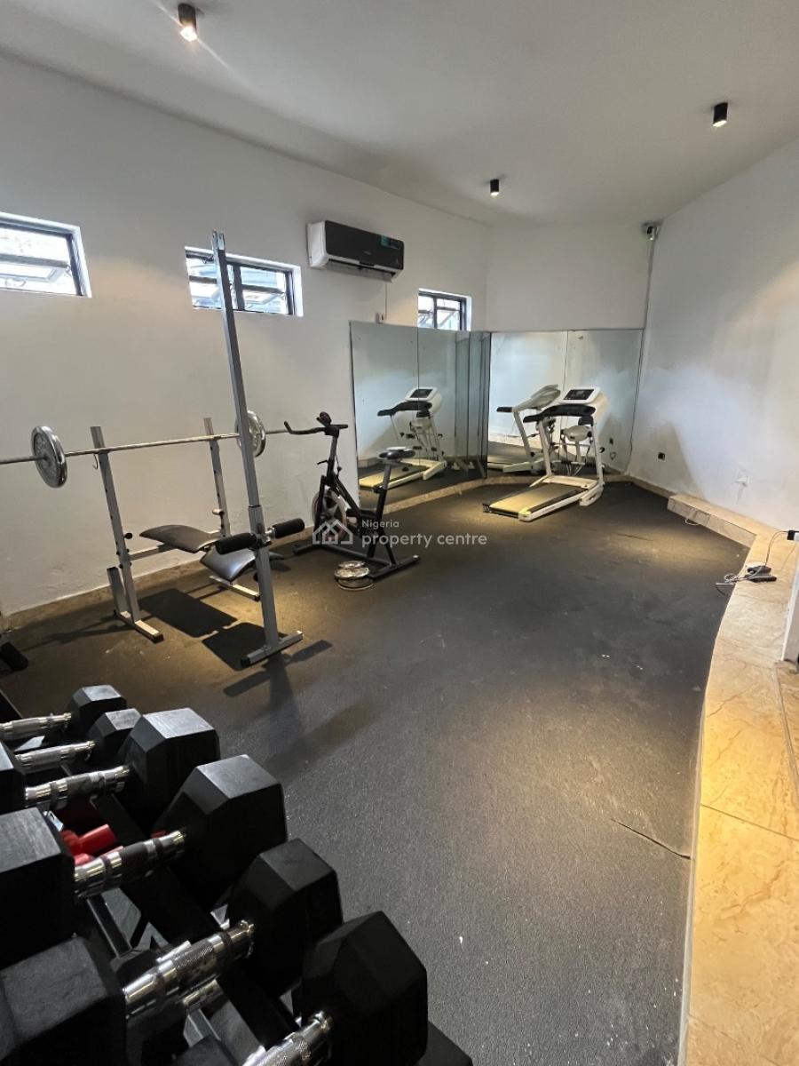 Spacious 3 Bedroom Apartment with Bq, Rock Drive, Lekki Phase 1, Lekki, Lagos, Flat / Apartment for Rent