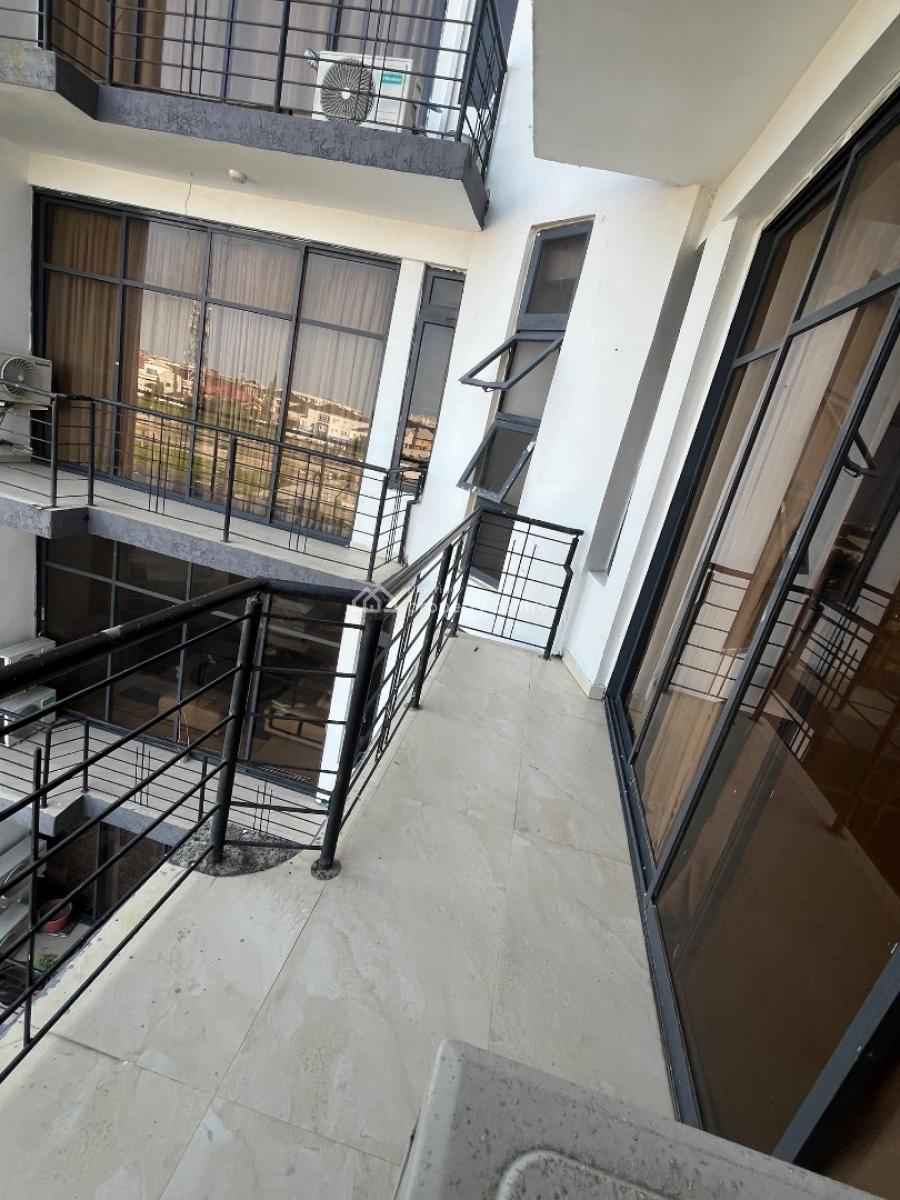 Spacious 3 Bedroom Apartment with Bq, Rock Drive, Lekki Phase 1, Lekki, Lagos, Flat / Apartment for Rent