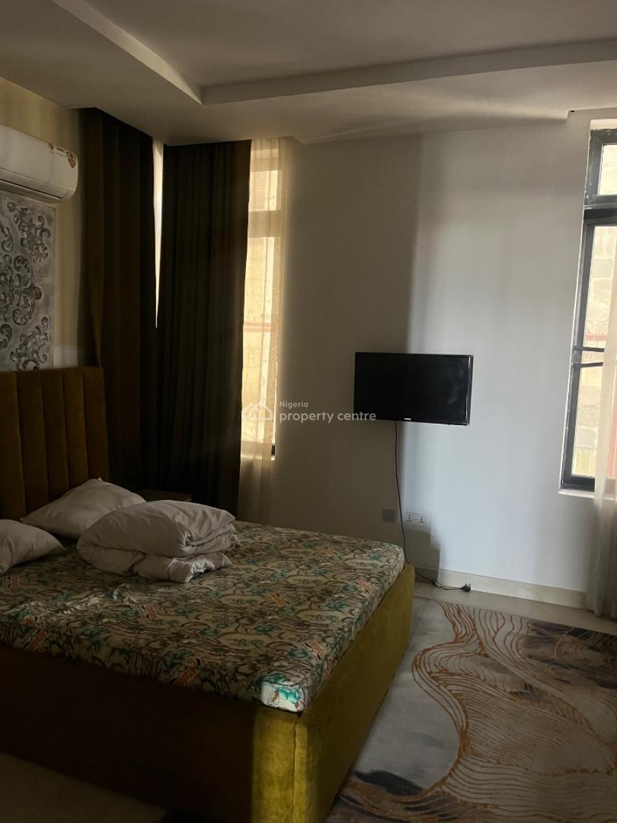 Spacious 3 Bedroom Apartment with Bq, Rock Drive, Lekki Phase 1, Lekki, Lagos, Flat / Apartment for Rent