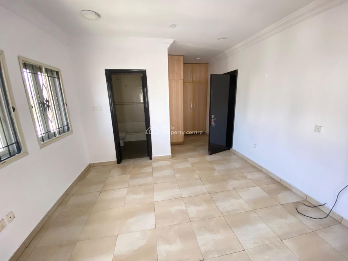 3-bedroom Apartment + Bq, Lekki Phase 1, Lekki, Lagos, Flat / Apartment for Rent
