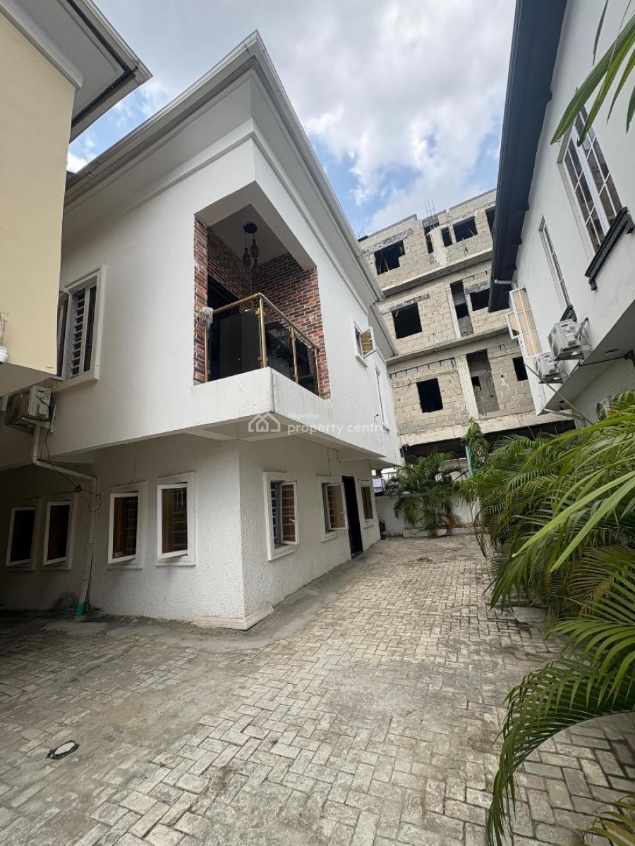 a Room in Shared Apartment, Ajah Badore, Ajah, Lagos, Flat / Apartment for Rent