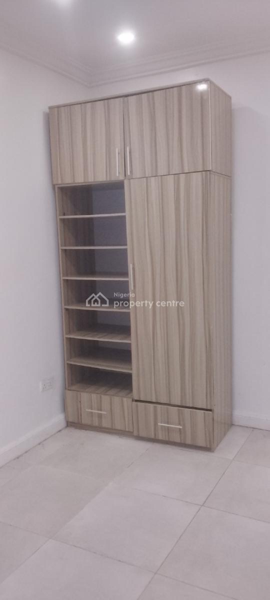 a Standard Mini Flat, Chevron Drive, Lekki Paradise 3 Estate, Lekki, Lagos, Mini Flat (room and Parlour) for Rent