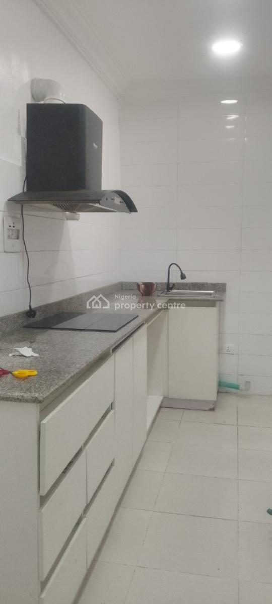 a Standard Mini Flat, Chevron Drive, Lekki Paradise 3 Estate, Lekki, Lagos, Mini Flat (room and Parlour) for Rent