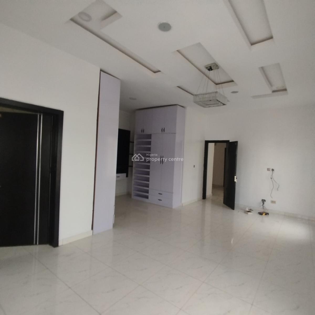 Fantastic 4 Bedroom Semi Detached Duplex with Bq, Oral Estate, Lekki Expressway, Lekki, Lagos, Semi-detached Duplex for Rent