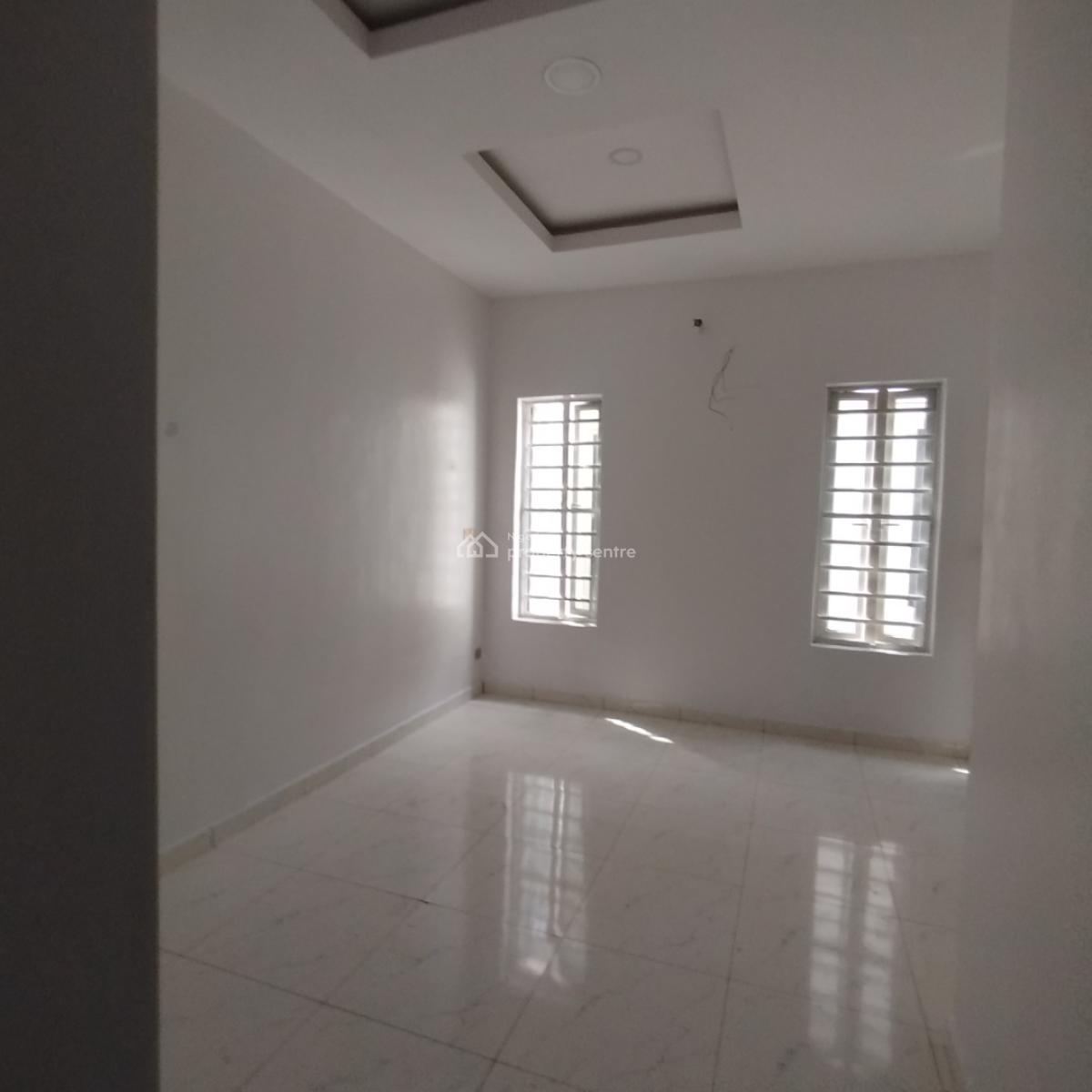 Fantastic 4 Bedroom Semi Detached Duplex with Bq, Oral Estate, Lekki Expressway, Lekki, Lagos, Semi-detached Duplex for Rent