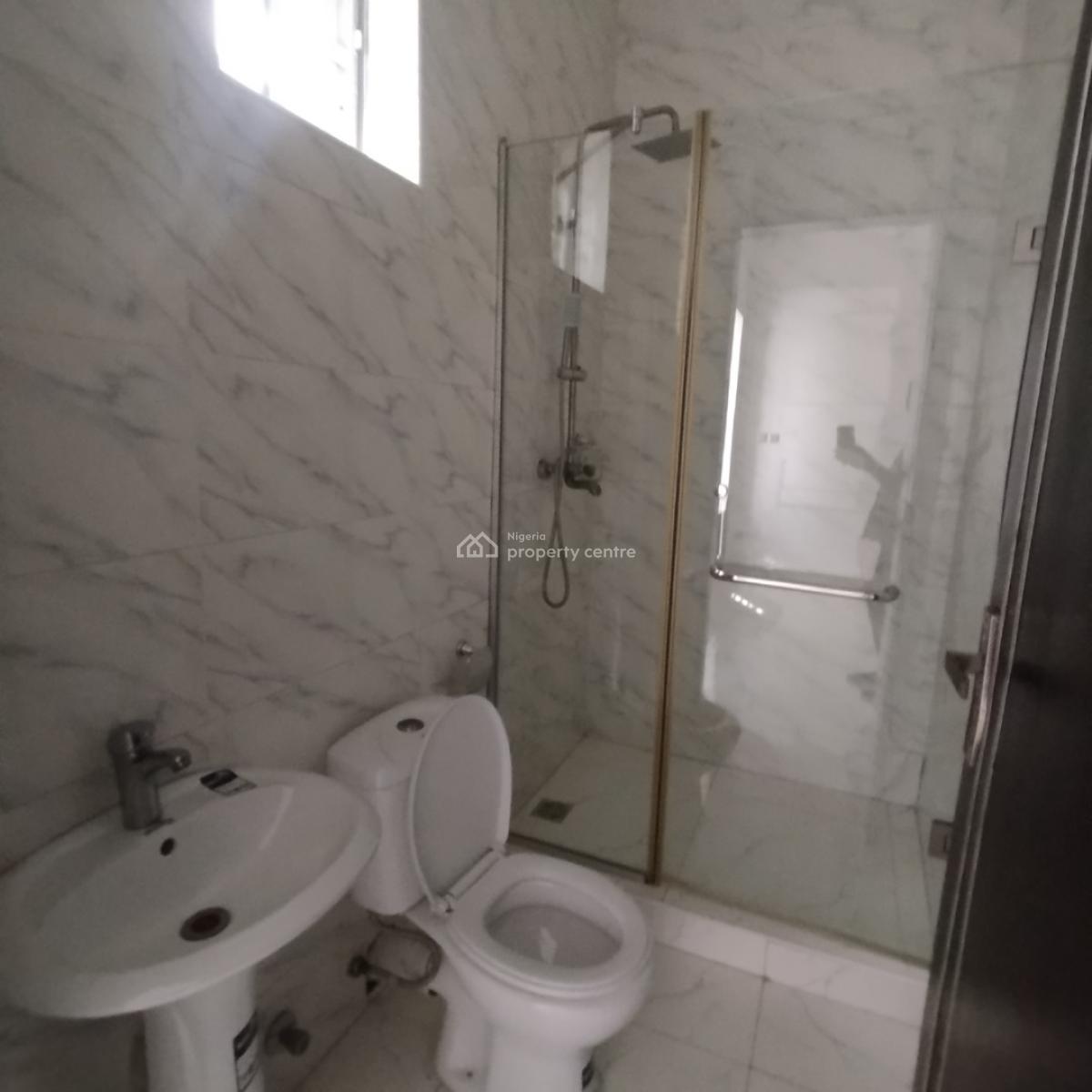 Fantastic 4 Bedroom Semi Detached Duplex with Bq, Oral Estate, Lekki Expressway, Lekki, Lagos, Semi-detached Duplex for Rent