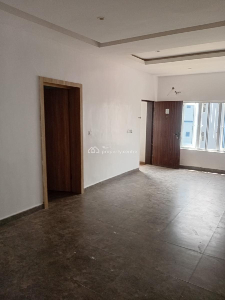 2 Bedroom Serviced Apartment in a Secure Environment, New Road, Ilasan, Lekki, Lagos, Flat / Apartment for Rent
