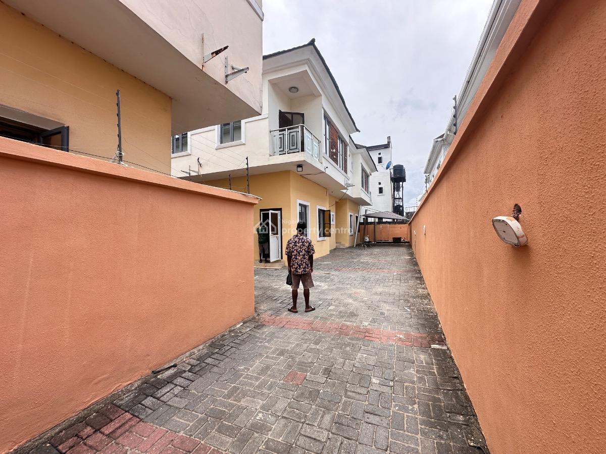 4 Bedroom Semi-detached Duplex Available, Agungi, Lekki, Lagos, Semi-detached Duplex for Rent