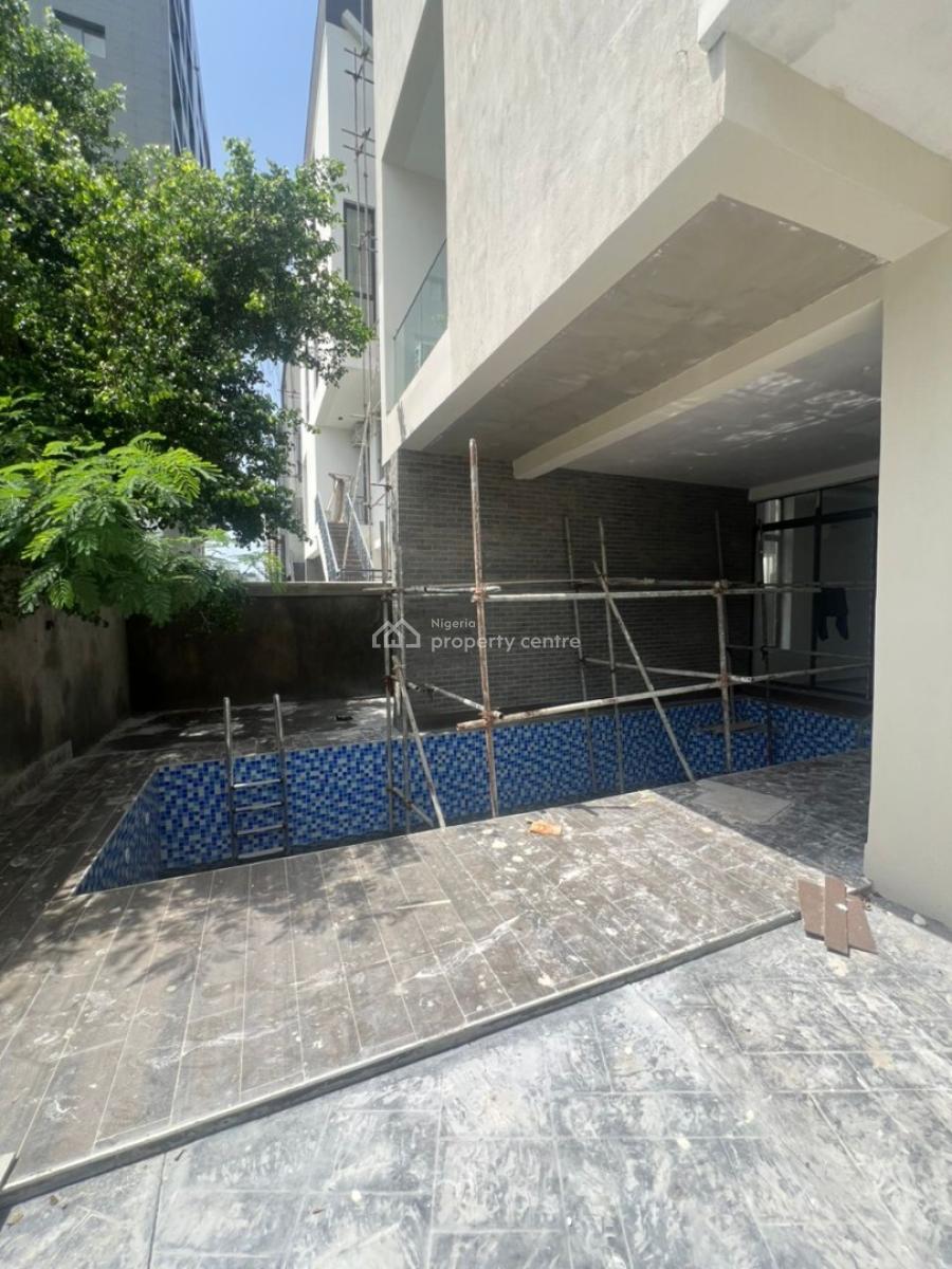 Luxury Well-finished 5 Bedroom Terrace with 2-room Bq, Banana Island, Ikoyi, Lagos, Terraced Duplex for Sale