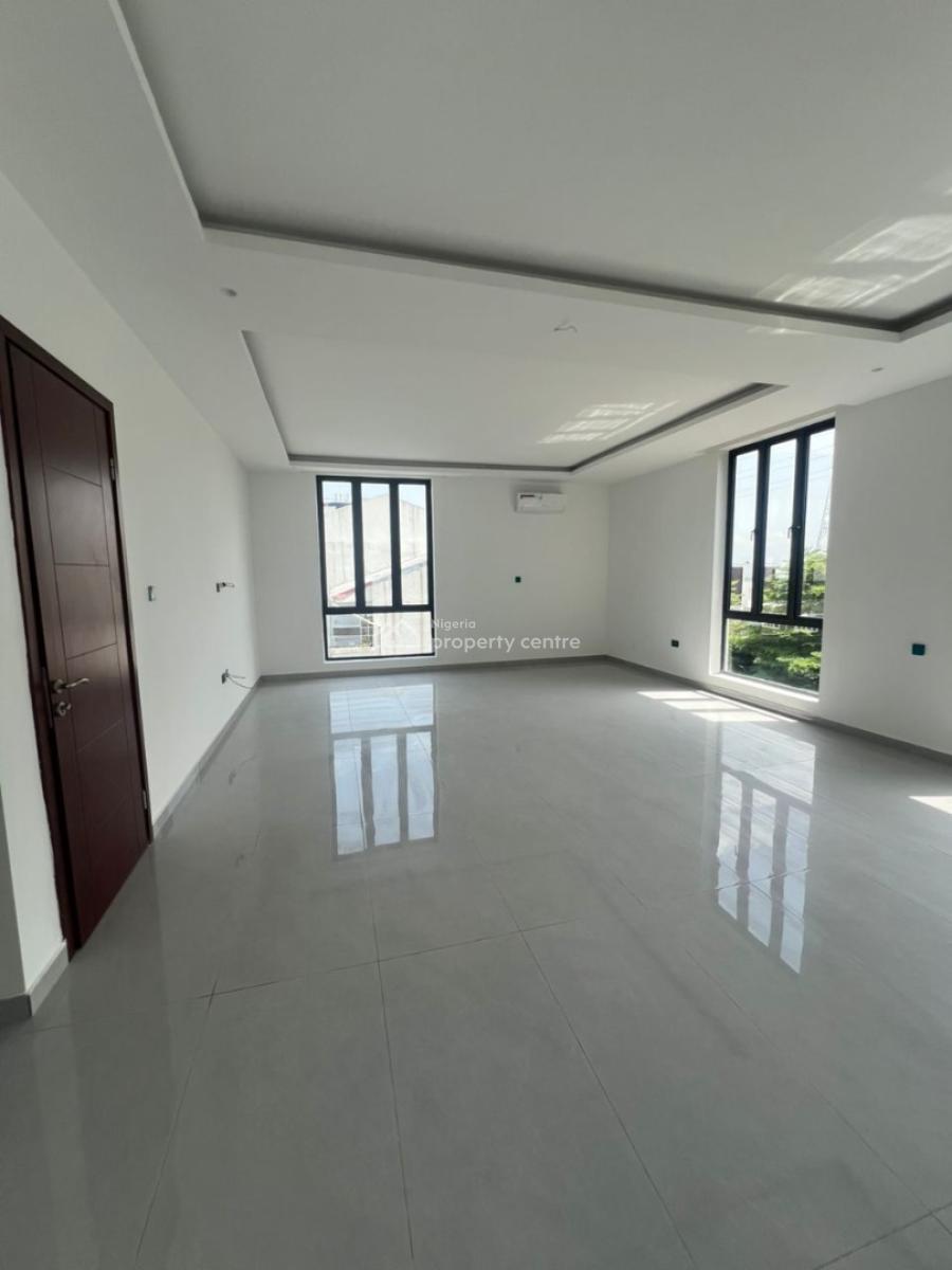 Luxury Well-finished 5 Bedroom Terrace with 2-room Bq, Banana Island, Ikoyi, Lagos, Terraced Duplex for Sale