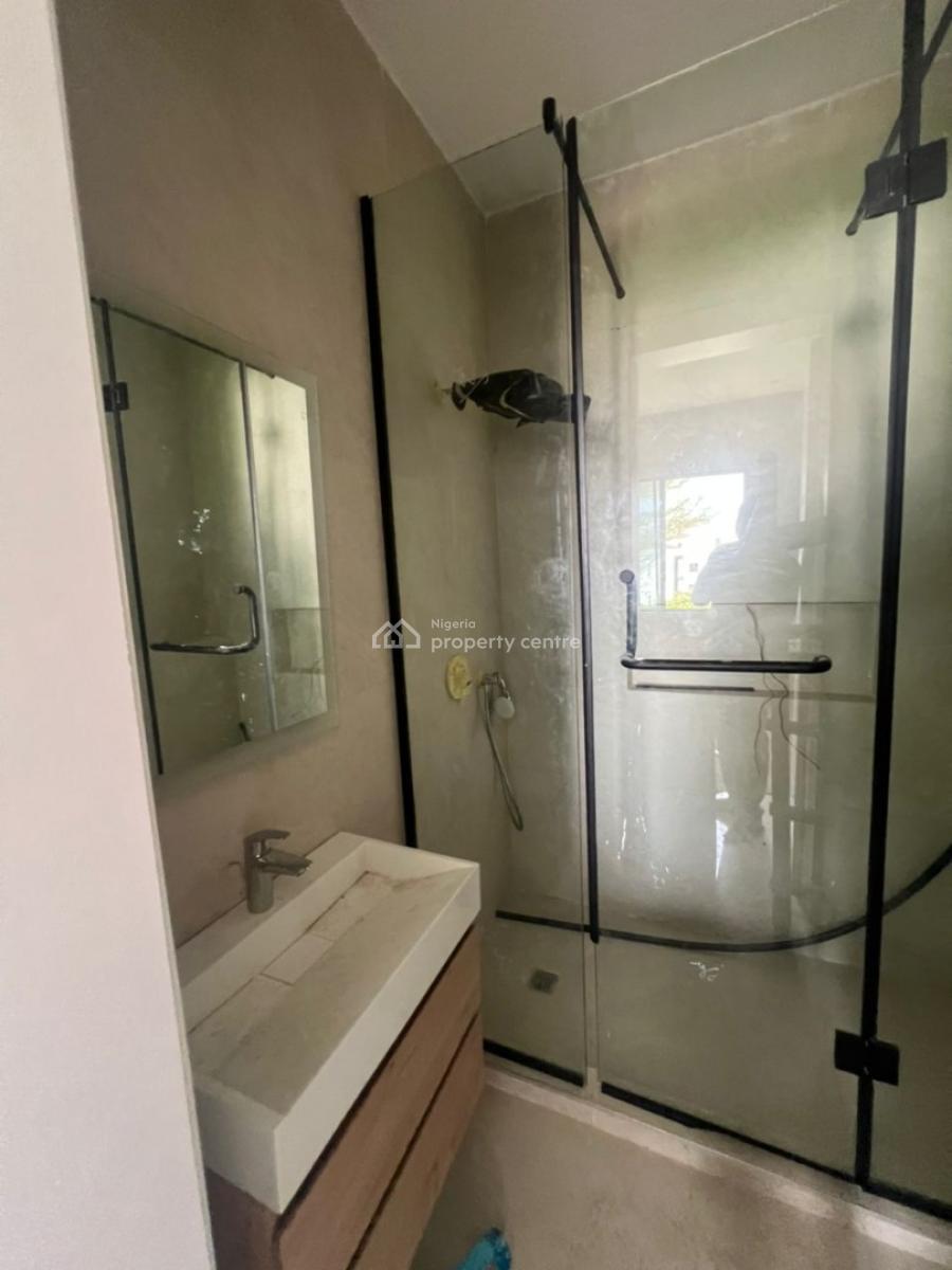 Luxury Well-finished 5 Bedroom Terrace with 2-room Bq, Banana Island, Ikoyi, Lagos, Terraced Duplex for Sale