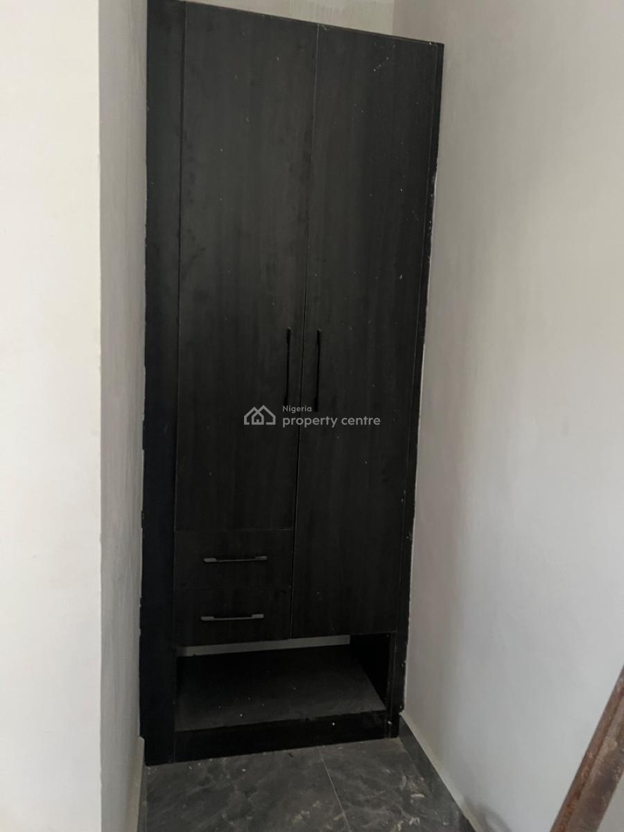 Newly Built 2 Bedroom Apartment in a Nice Neighborhood, Main F01, Fo1 Layout, Kubwa, Abuja, Flat / Apartment for Rent