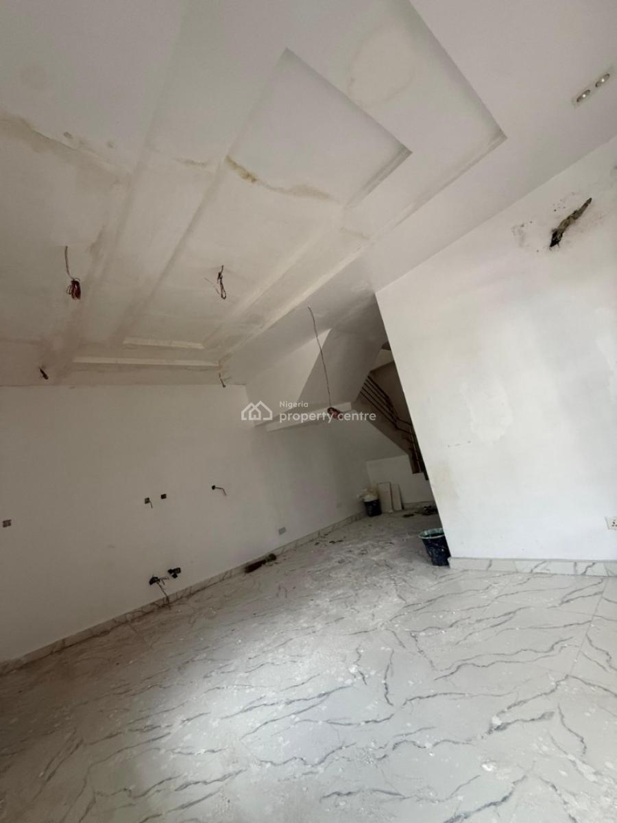 4 Bedroom Semi Detached Duplex with Bq, Spg Ologolo, Lekki, Lagos, Semi-detached Duplex for Rent