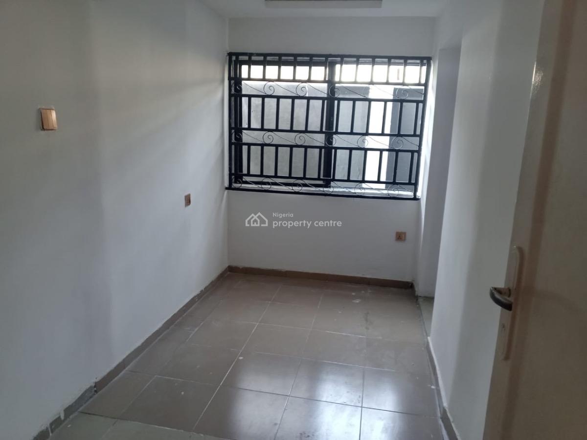 3bedroom Apartment at Abraham Adesanya, Abraham Adesanya Estate, Ajah, Lagos, Semi-detached Bungalow for Rent