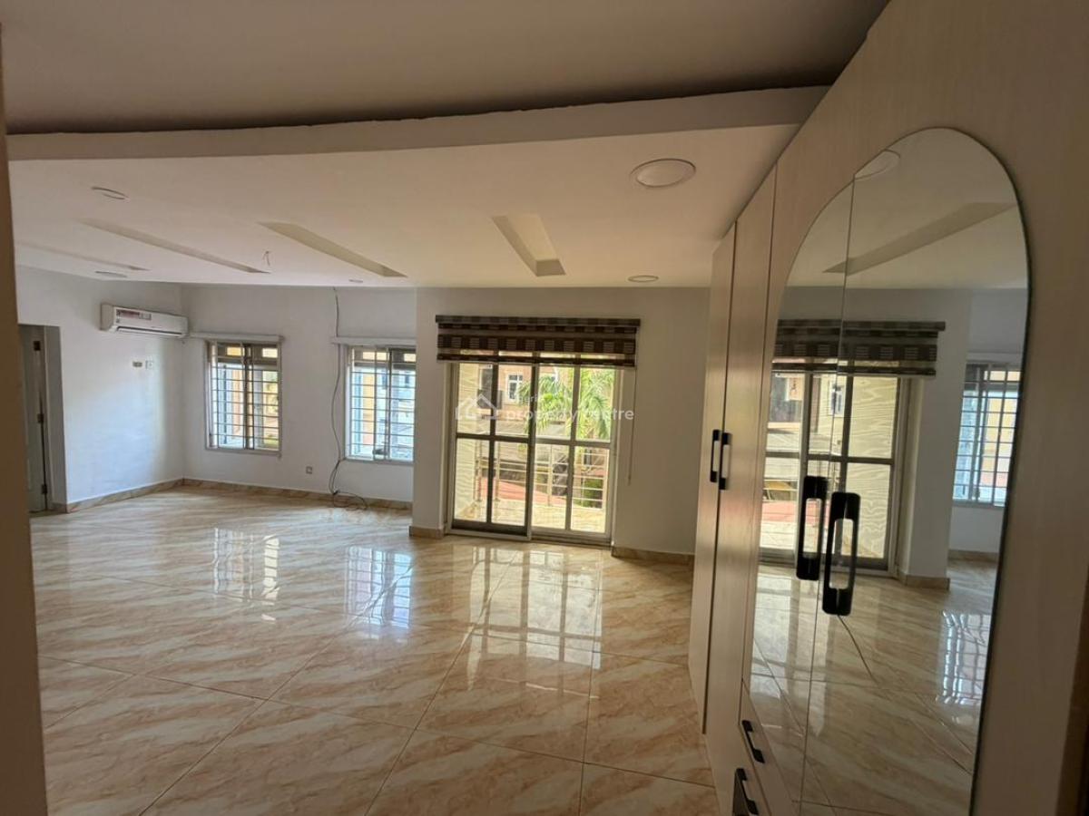 Standard 3bedroom Terrace, Jabi Abuja Tarred Road, Jabi, Abuja, Terraced Duplex for Rent