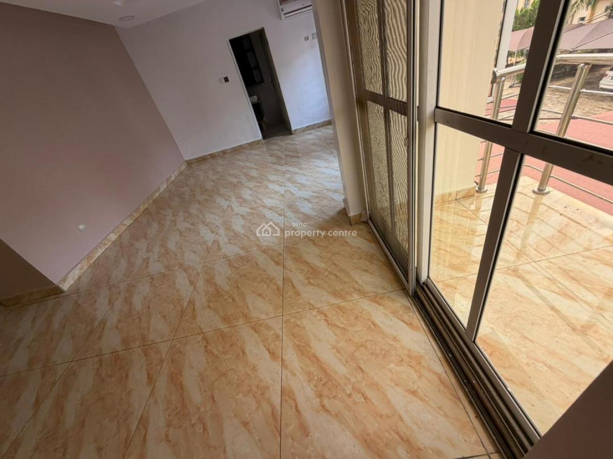 Standard 3bedroom Terrace, Jabi Abuja Tarred Road, Jabi, Abuja, Terraced Duplex for Rent