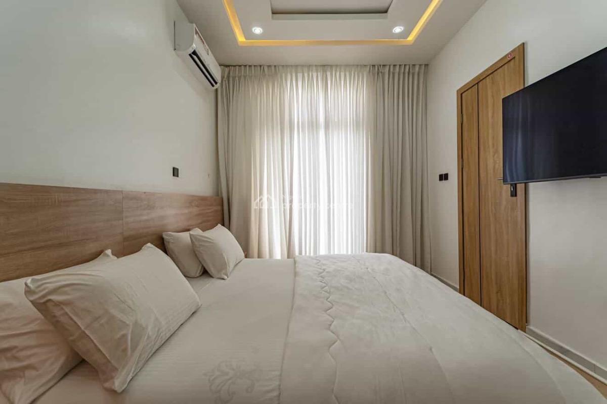 2 Bedroom Apartment in Ikate, 18 Ayinke George Street, Palm Springs Road, Ikate Lekki, Ikate, Lekki, Lagos, Flat / Apartment for Rent