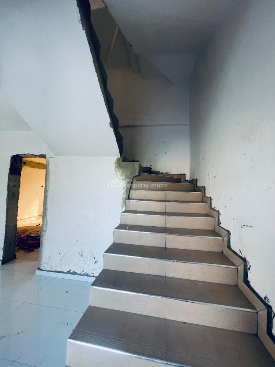 Luxurious 3 Bedroom Townhouse on 2 Floor, Ilaje, Ajah, Lagos, Terraced Duplex for Sale