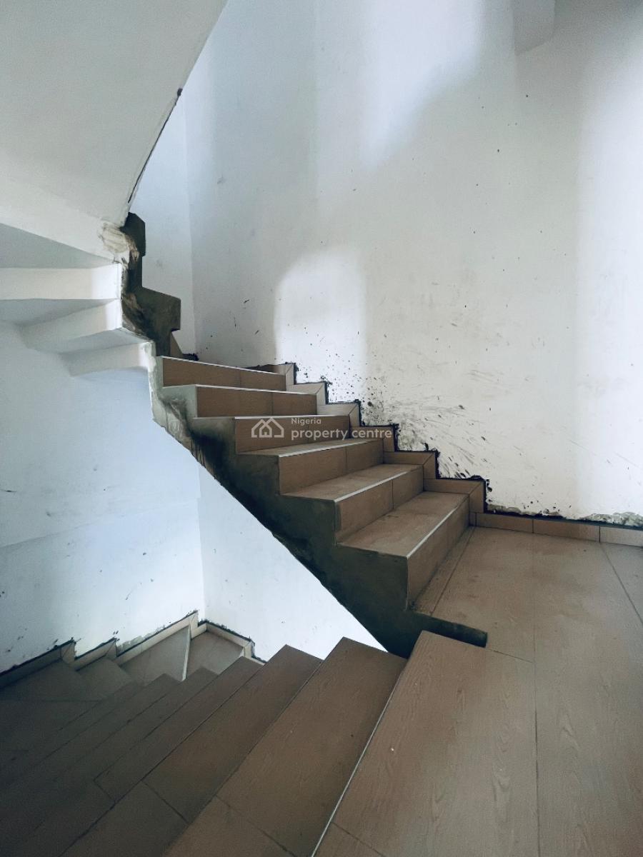 Luxurious 3 Bedroom Townhouse on 2 Floor, Ilaje, Ajah, Lagos, Terraced Duplex for Sale