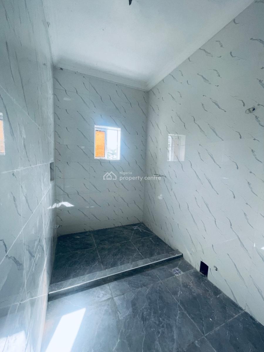 Luxurious 3 Bedroom Townhouse on 2 Floor, Ilaje, Ajah, Lagos, Terraced Duplex for Sale