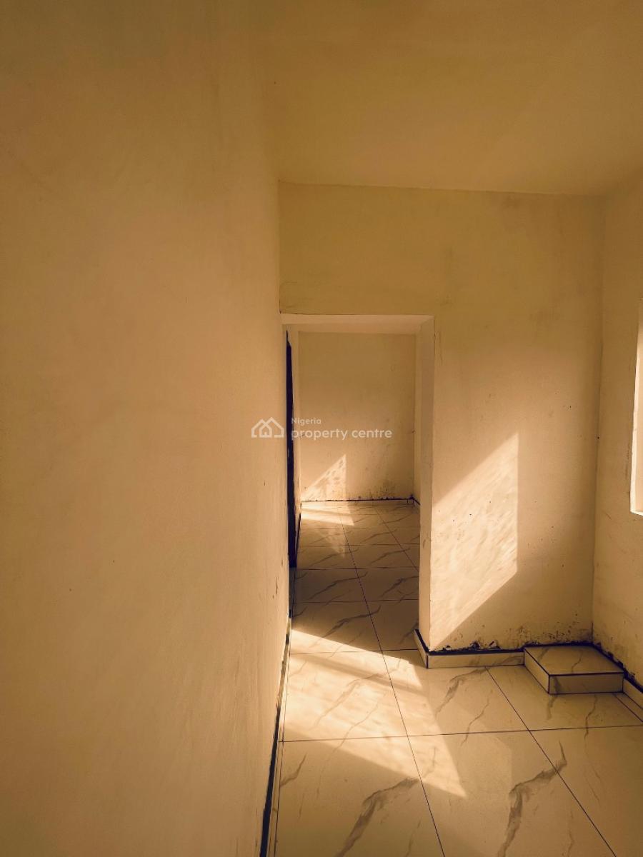 Luxurious 3 Bedroom Townhouse on 2 Floor, Ilaje, Ajah, Lagos, Terraced Duplex for Sale